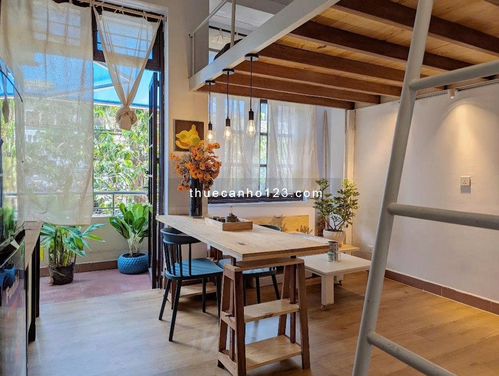 Cho thuê Duplex ban công mặt tiền gần sân bay Tân Sơn Nhất