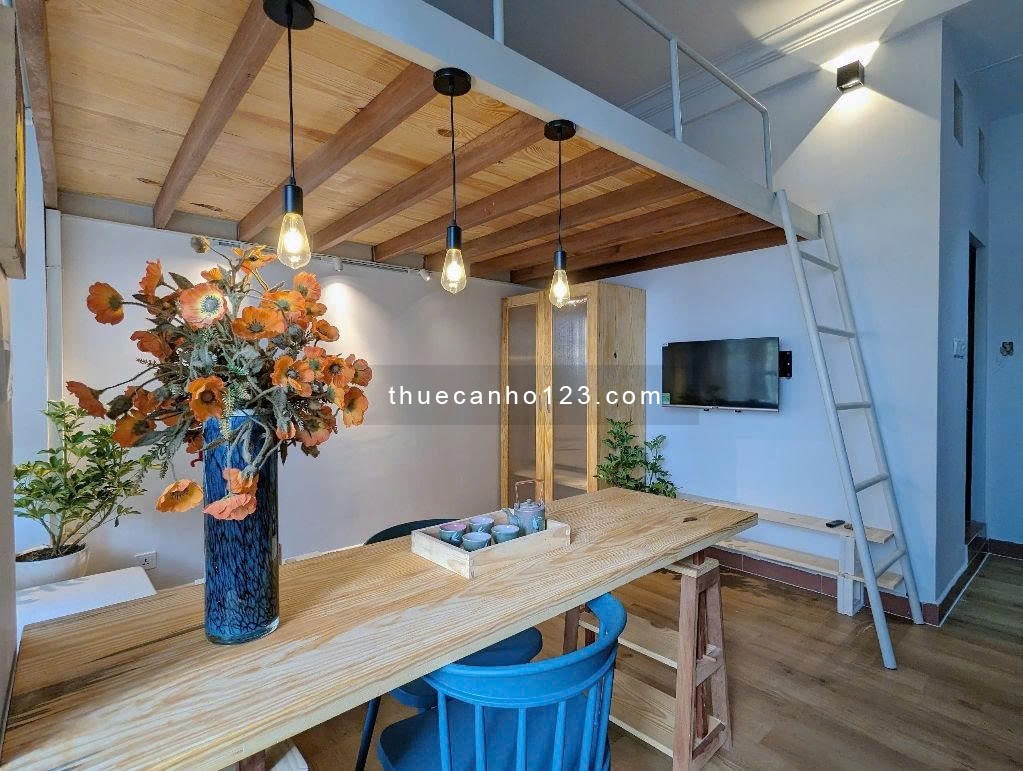 Cho thuê Duplex ban công mặt tiền gần sân bay Tân Sơn Nhất