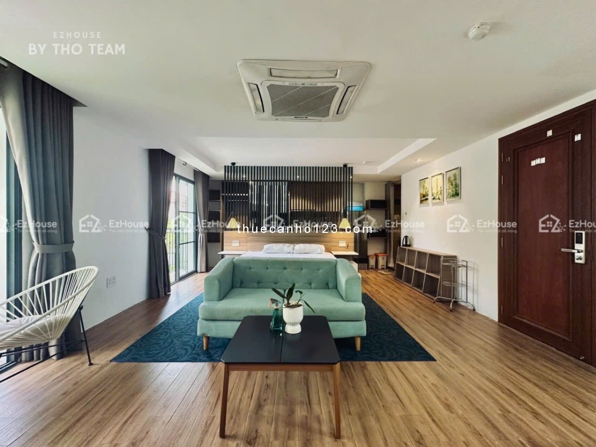 Căn hộ full nội thất có view kính lấy ánh sáng tự nhiên siêu xịn xò ngay giữa trung tâm Tân Bình