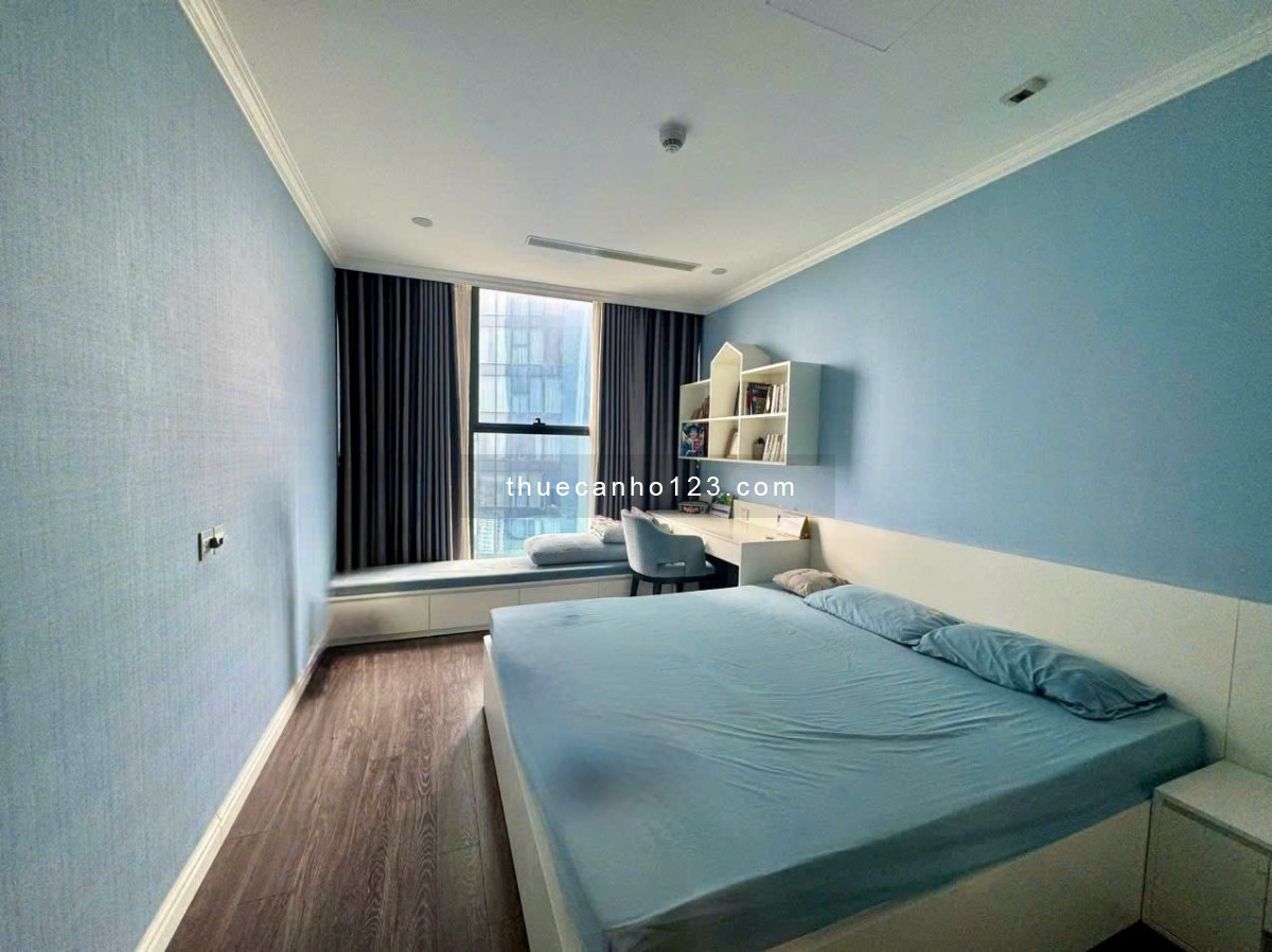 Cho thuê căn hộ 3 phòng ngủ Sunshine City - Ciputra 24tr