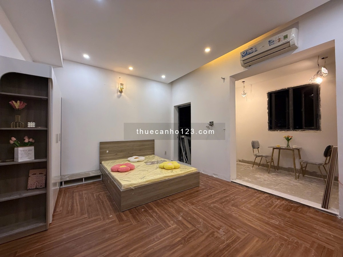 KHAI 1PN BAN CÔNG NGAY Q7 full nt ngay trung tâm Q7 full NT GẦN UFM, TDTU, RMIT, NTTU,UEH, LOTTE