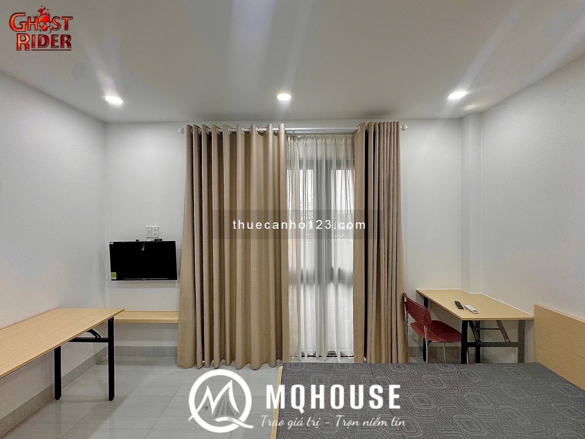 STUDIO dạng 1Pn ban công, cửa sổ thoáng, Full nội thất, bếp hút mùi, cửa vân tay, gần Landmark, Q1,3
