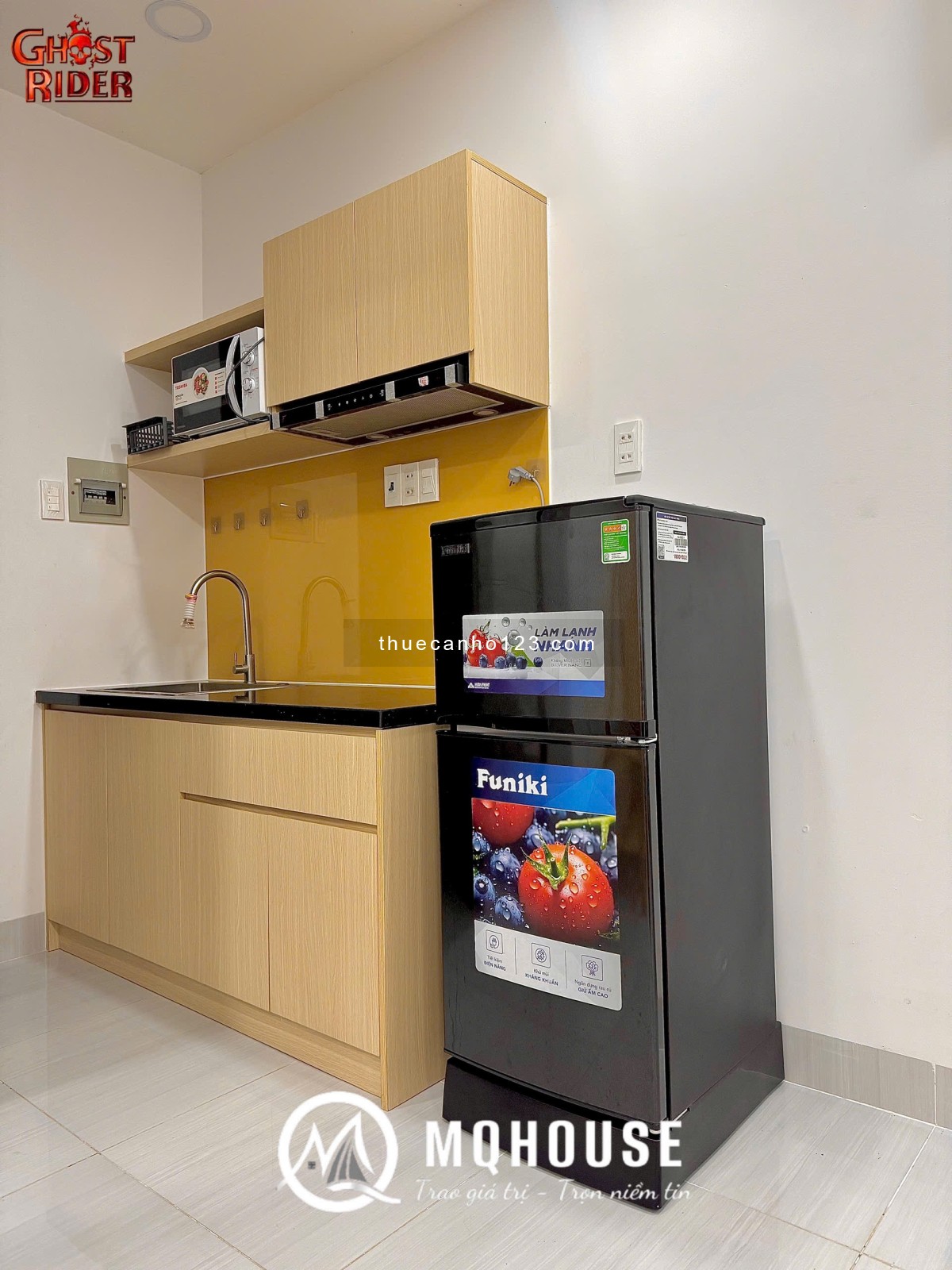 STUDIO dạng 1Pn ban công, cửa sổ thoáng, Full nội thất, bếp hút mùi, cửa vân tay, gần Landmark, Q1,3