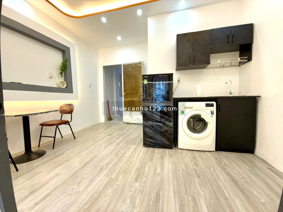 Cho thuê căn hộ 2 phòng ngủ Hoàng Sa, Tân Bình gần Đại học Văn Hiến, Đại học Mở, Học viện Hành chính