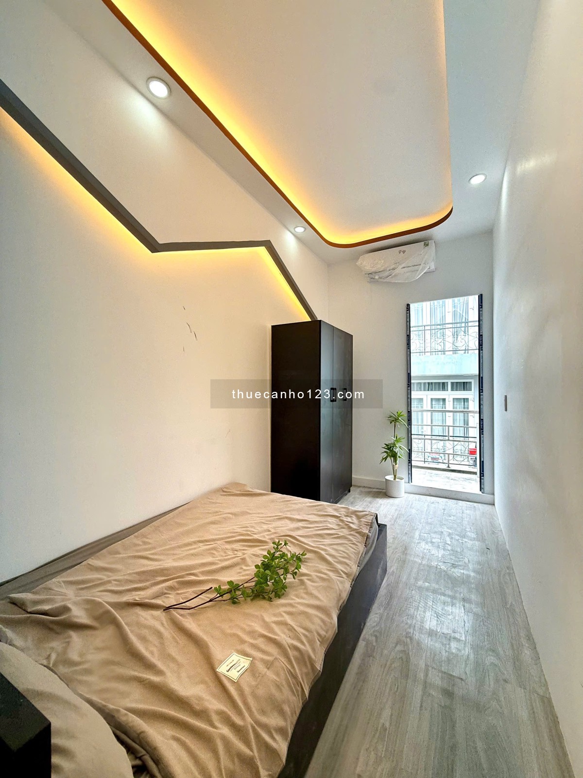 Cho thuê căn hộ 2 phòng ngủ Hoàng Sa, Tân Bình gần Đại học Văn Hiến, Đại học Mở, Học viện Hành chính