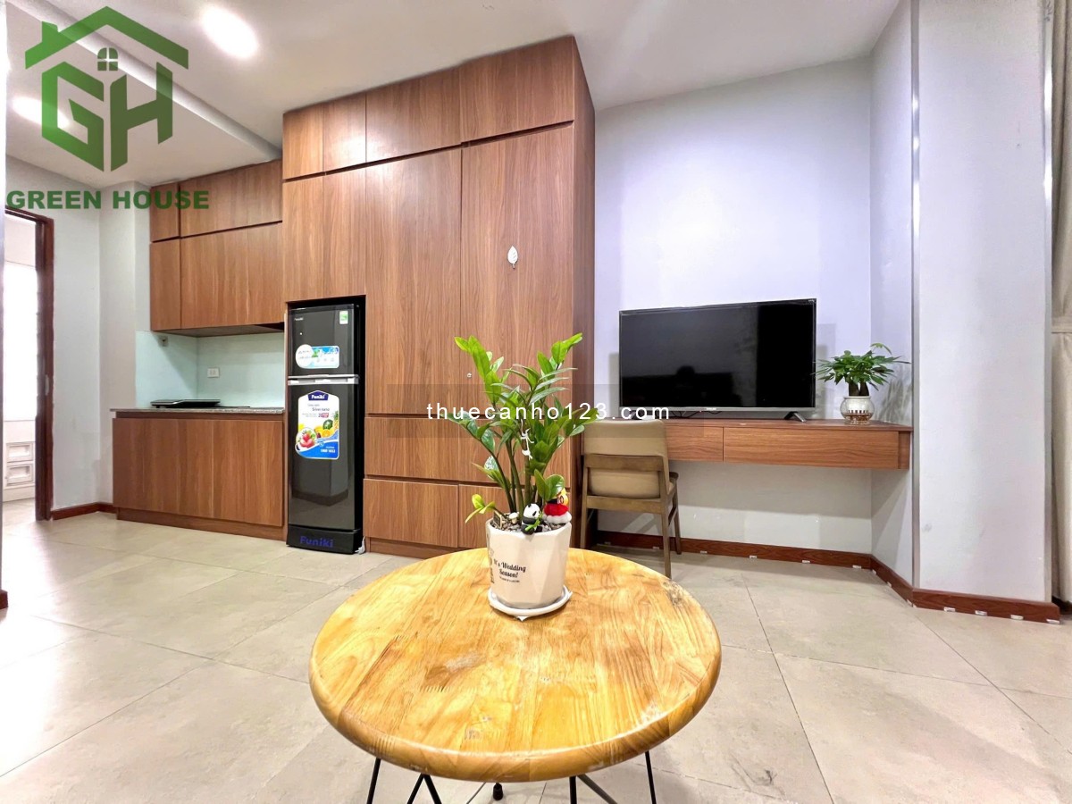 Căn hộ studio full nội thất 35m2 ngay giữa trung tâm Tân Bình tiện qua các quận