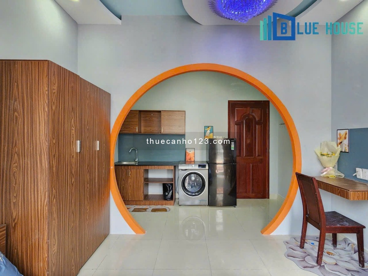 Căn hộ full nội thất gu xinh có ban công ngay giữa trung tâm Tân Bình
