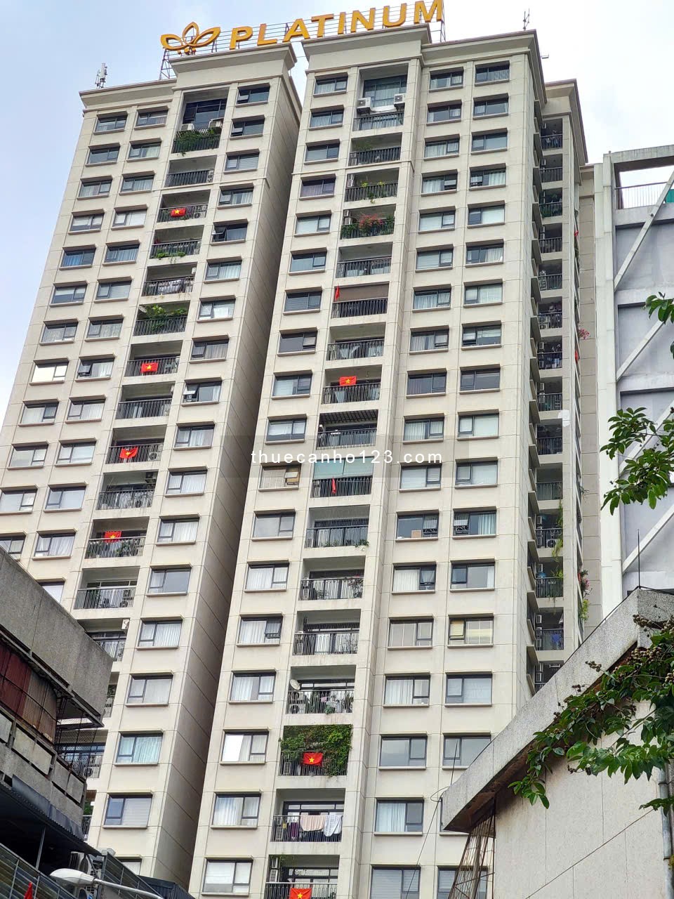 Chính chủ cho thuê căn hộ 3PN + 2WC tại Platinum Residences, Nguyễn Công Hoan, Ba Đình