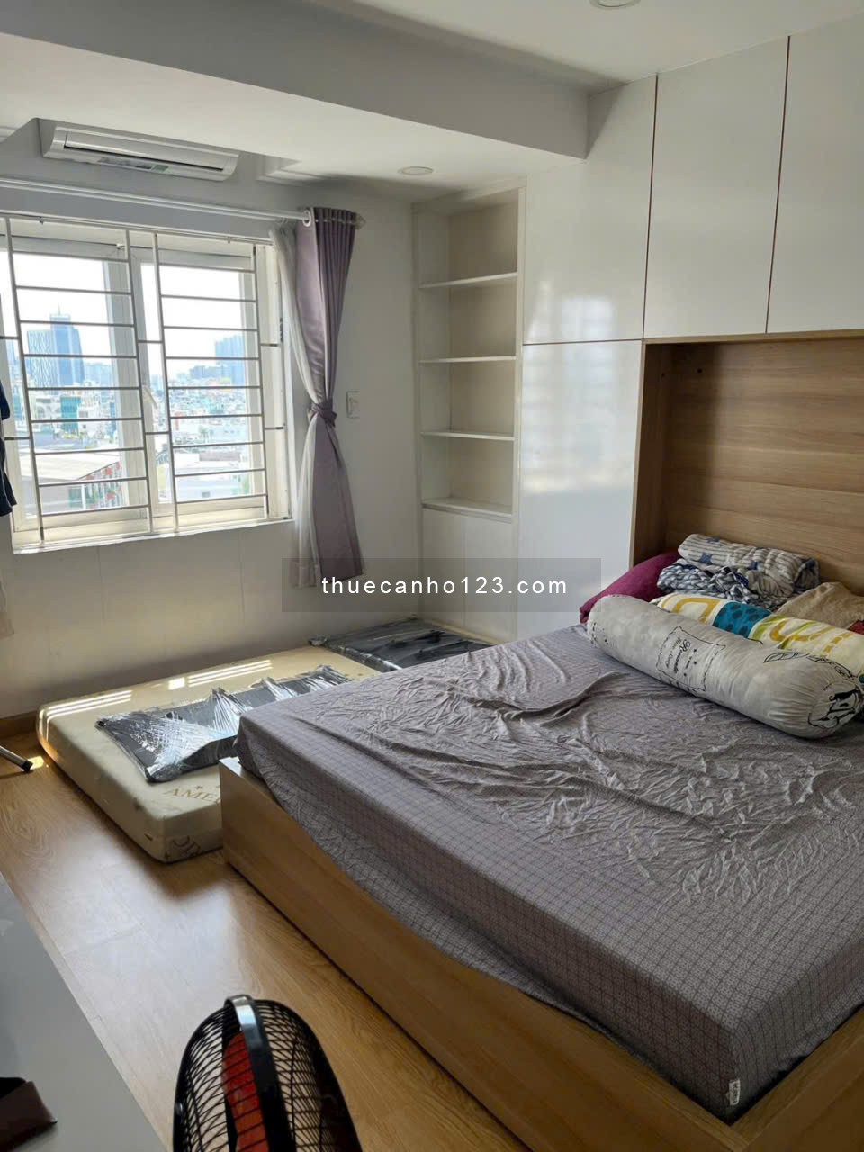 Chung cư Central Plaza, p3, Tân Bình: 50m2, 2p ngủ, 10.5tr/th