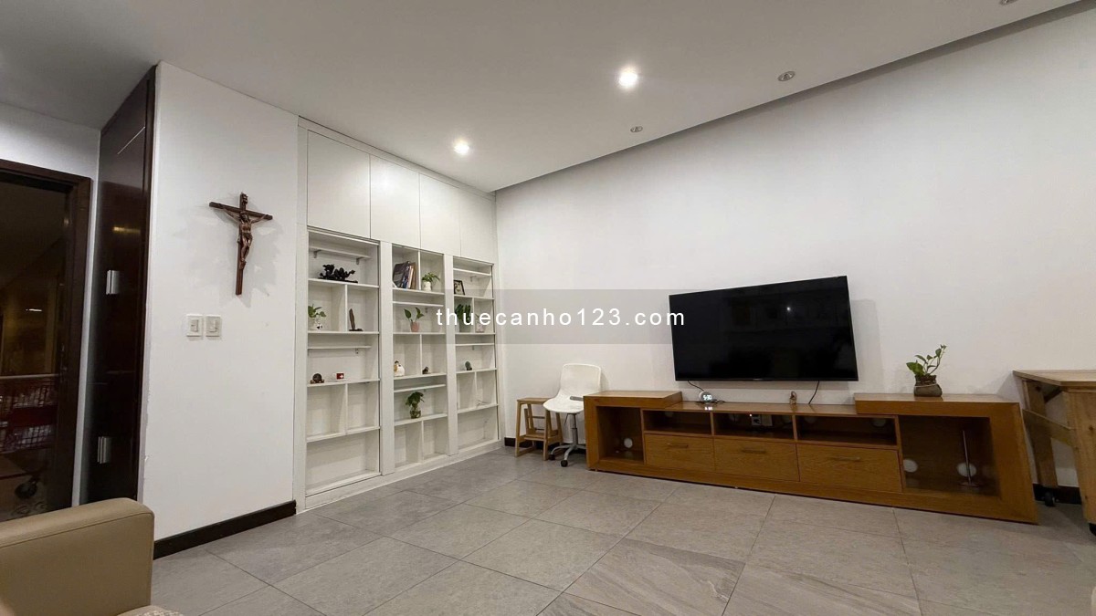 Chung cư Satra Eximland, Phú Nhuận: 3p ngủ, 2wc, NTCB, 22tr/th, 145m2.