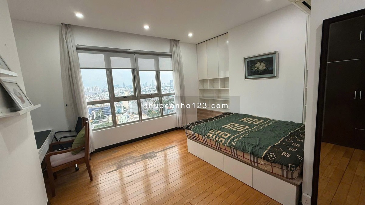 Chung cư Satra Eximland, Phú Nhuận: 3p ngủ, 2wc, NTCB, 22tr/th, 145m2.