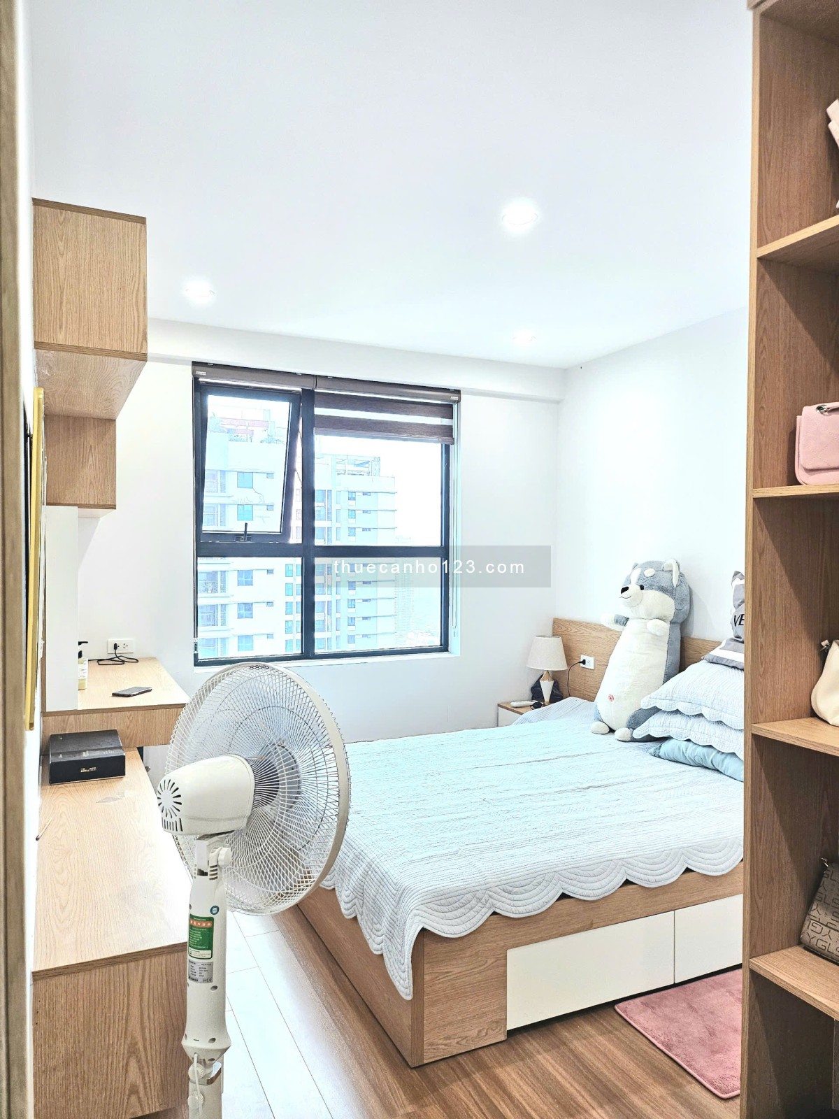 Cho thuê căn hộ Vinhomes Gadenia-Hàm Nghi 2 Phòng Ngủ, 2 WC 79m2 Đầy đủ nôi thất, Giá 16 Triệu/tháng