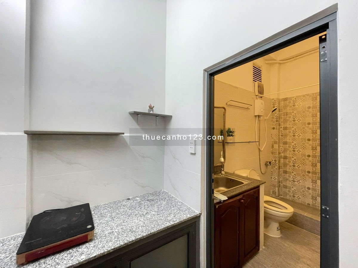 Cho thuê Duplex/Gác ở Tân Định quận 1 gần chợ Tân Định công viên Lê Văn Tám, ĐH Kinh Tế UEH, UAH