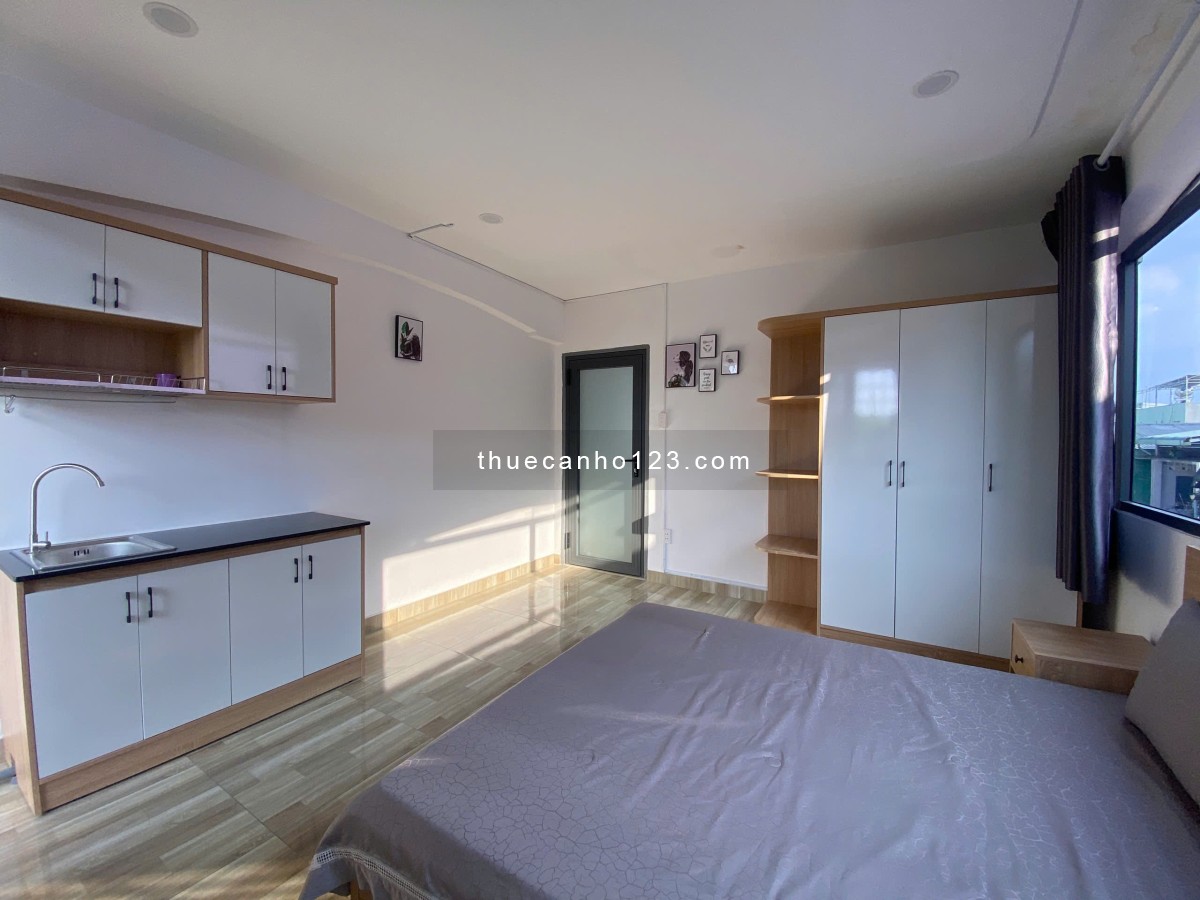 Căn hộ thoáng mát, ban công đón nắng, Phan Văn Trị, gần Đại học Văn Lang, Hutech, GTVT, Công Nghiệp