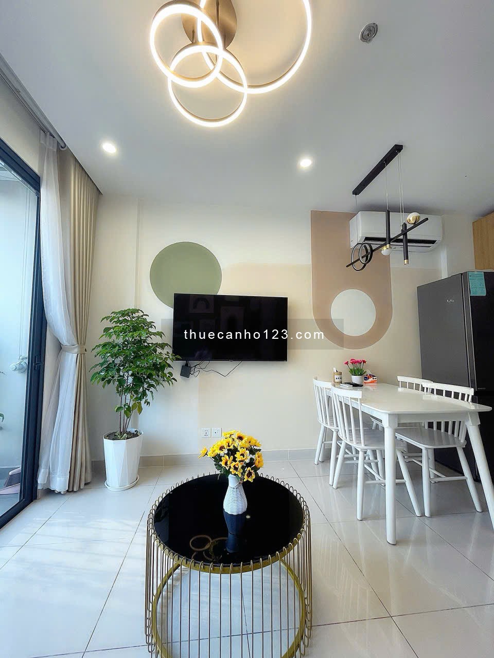 Cho thuê căn hộ 1PN+1, 43m² full nội thất, ban công Đông Nam Vinhomes Ocean Park, giá 6,5tr/tháng