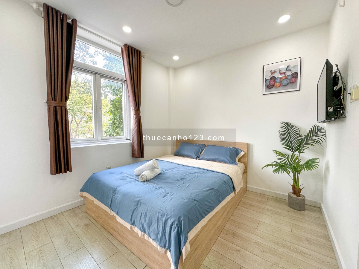 Căn Hộ Bờ Kè Hoàng Sa Quận 1_Thang máy_Hầm xe_Balcony View Sông_Full Nội Thât_Vòng Xoay Điện Biên Ph