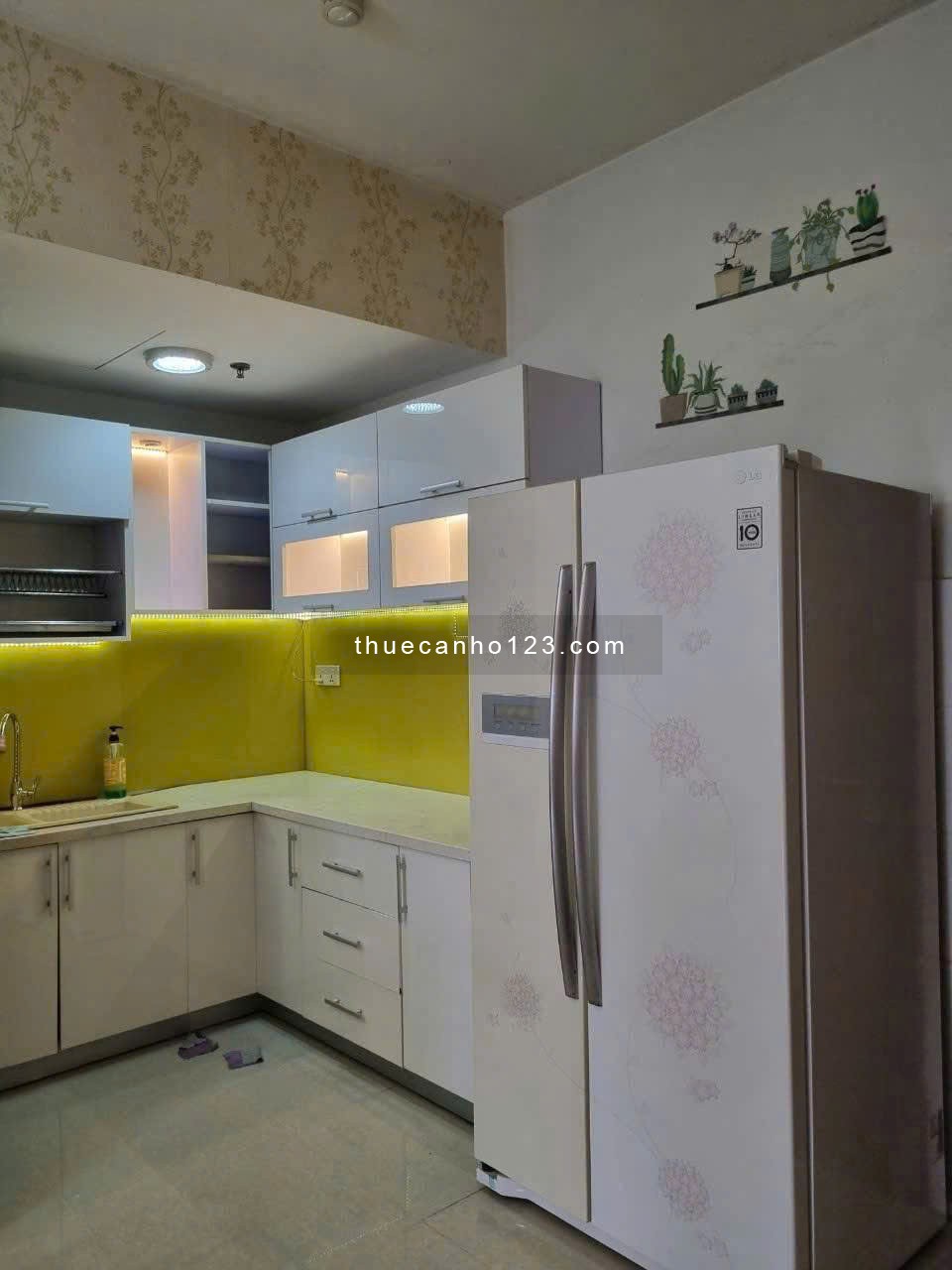 C/c Cộng Hòa Garden, P12, Tân Bình: 75m2, 2p ngủ, NTCC, 14tr/th.