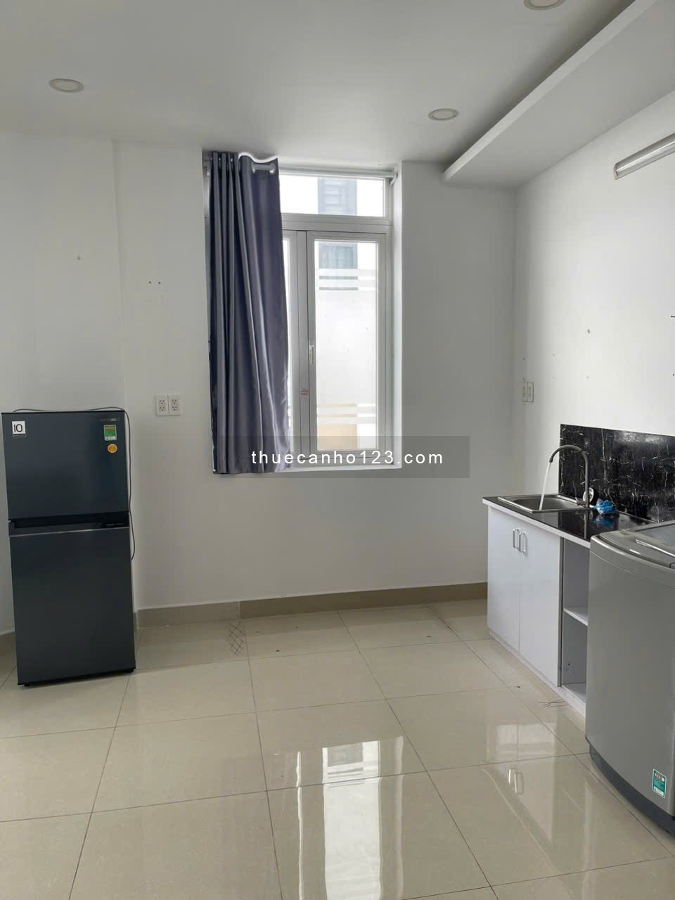 CĂN HỘ 2 MẶT TIỀN ĐẦY ĐỦ TIỆN NGHI ĐƯỜNG SỐ 1, GIẢM 800K THÁNG 10