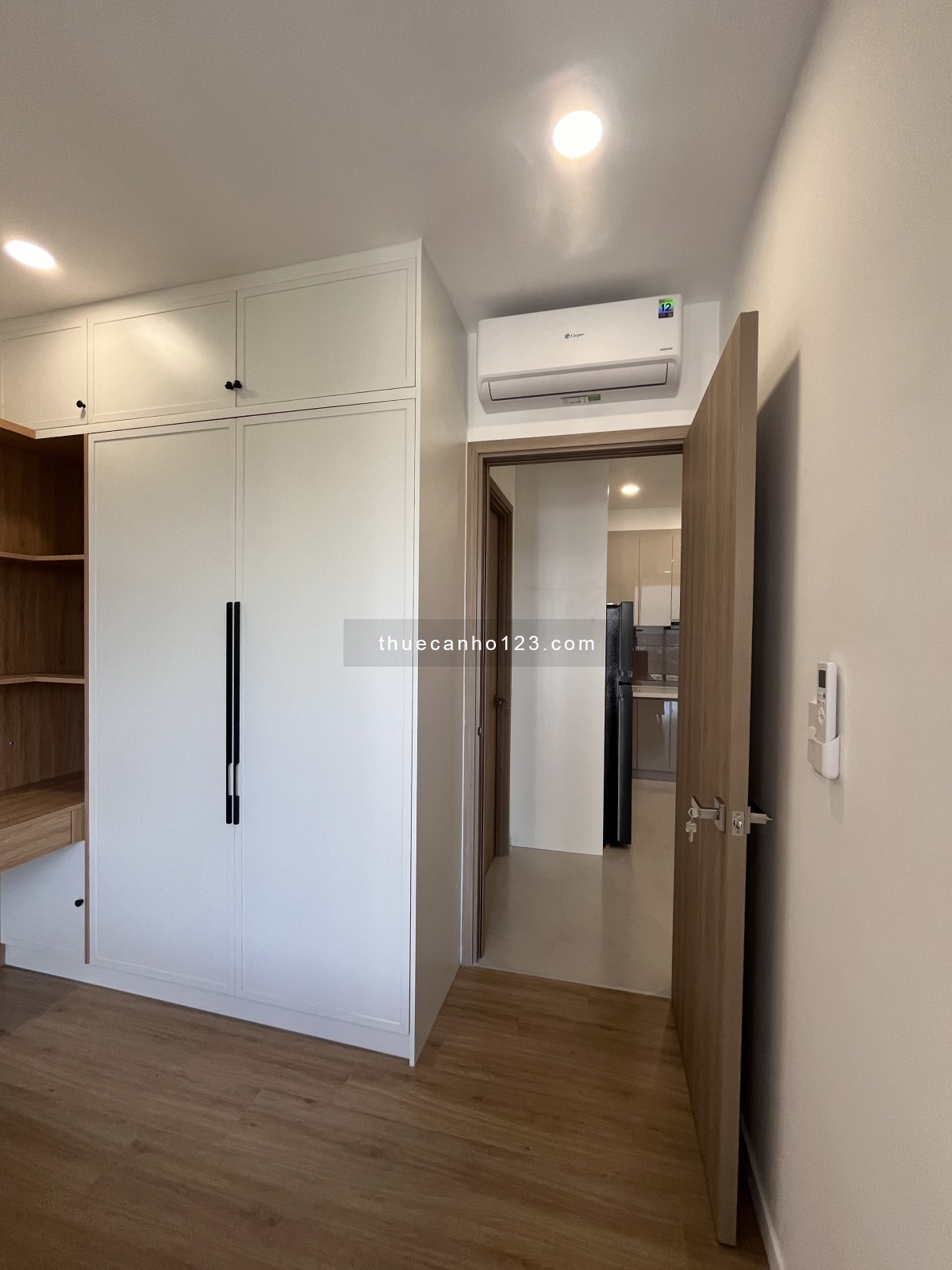 Cho thuê căn hộ 2PN, 2WC full nội thất, sang xịn, 9tr/tháng. LH: 0917.999.515