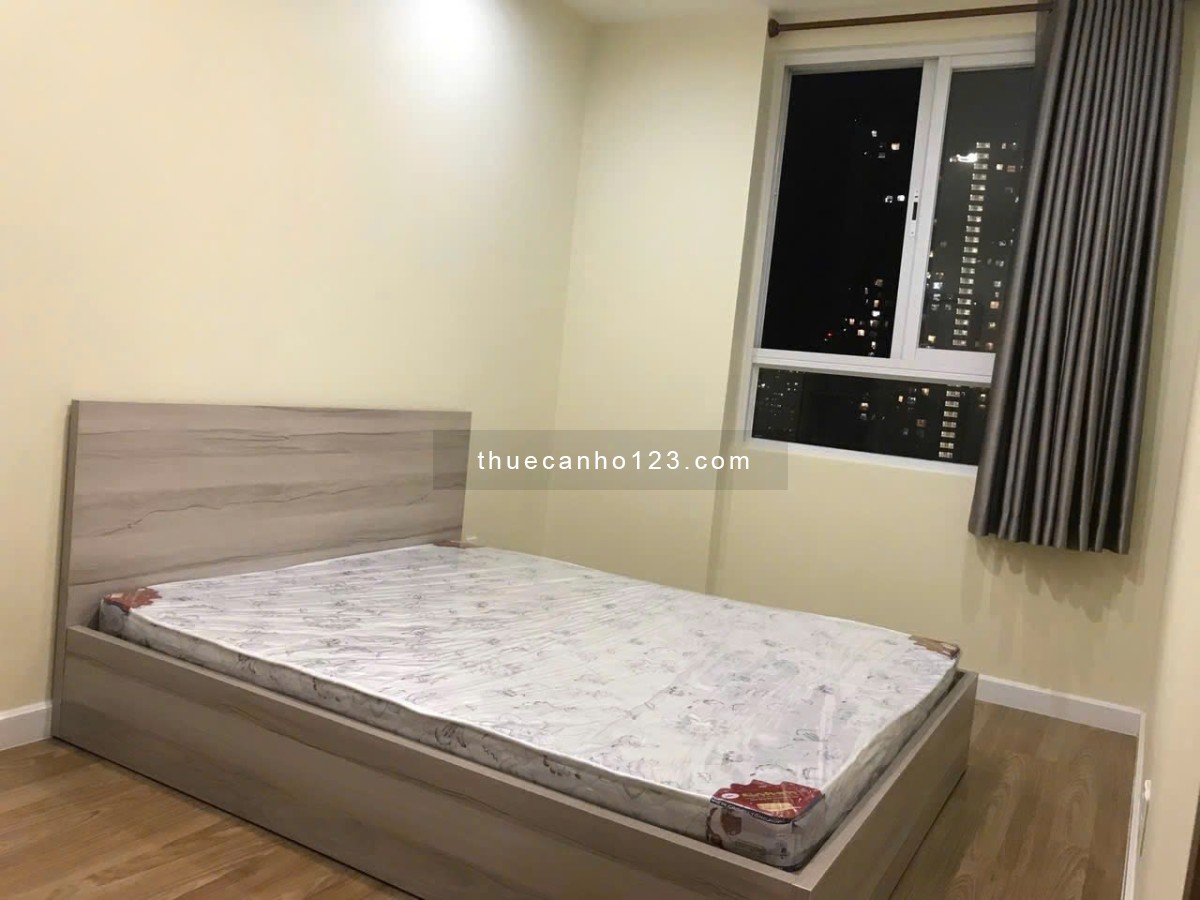 Chung cư Phan Xích Long, Phú Nhuận: 70m2 - 2p ngủ, Có nội thất, 12tr/th