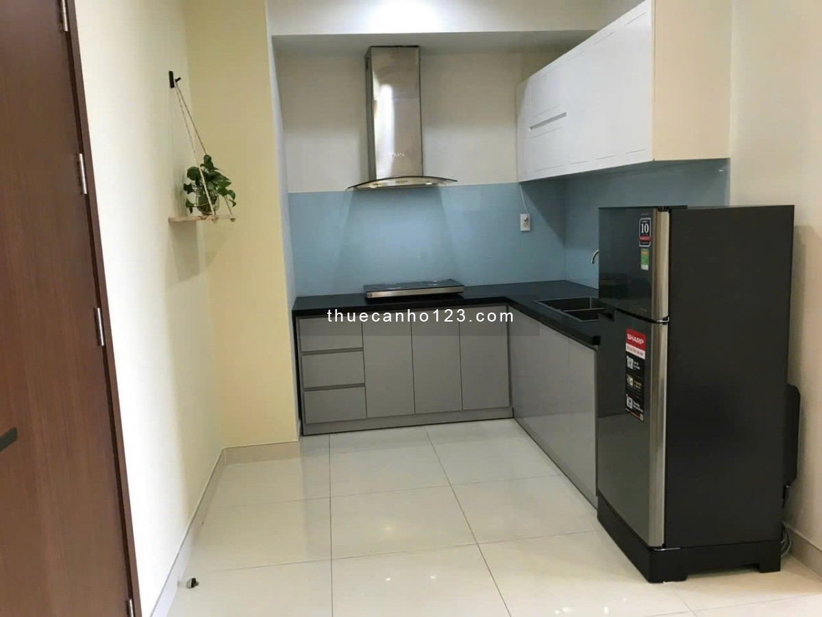 Chung cư Phan Xích Long, Phú Nhuận: 70m2 - 2p ngủ, Có nội thất, 12tr/th