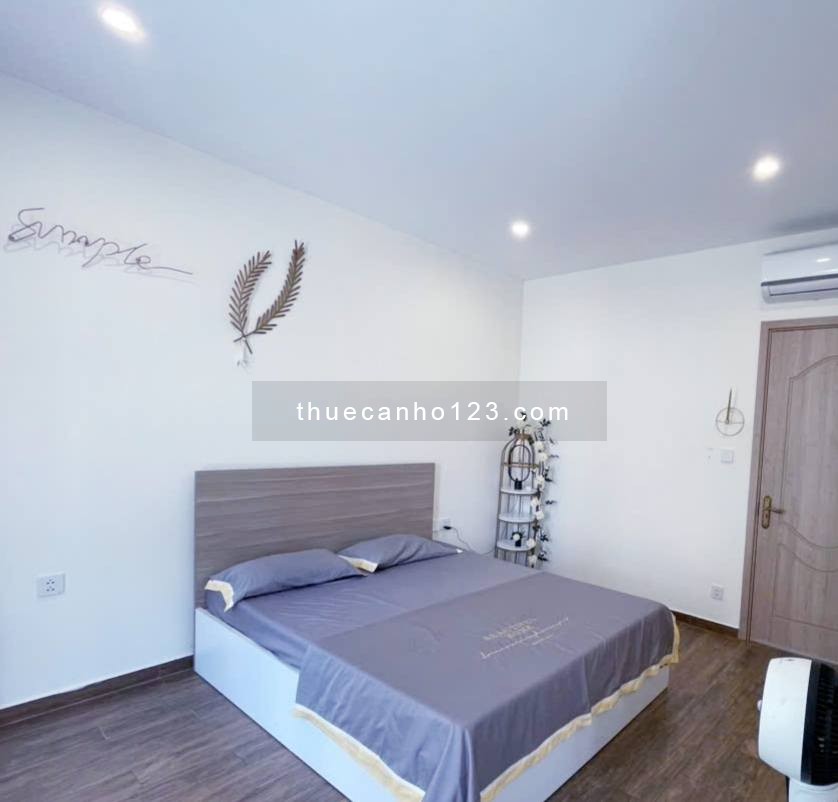 CC cho thuê phòng full đồ khép kín, có ban công 4tr bao phí tại Vin Ocean Park 2
