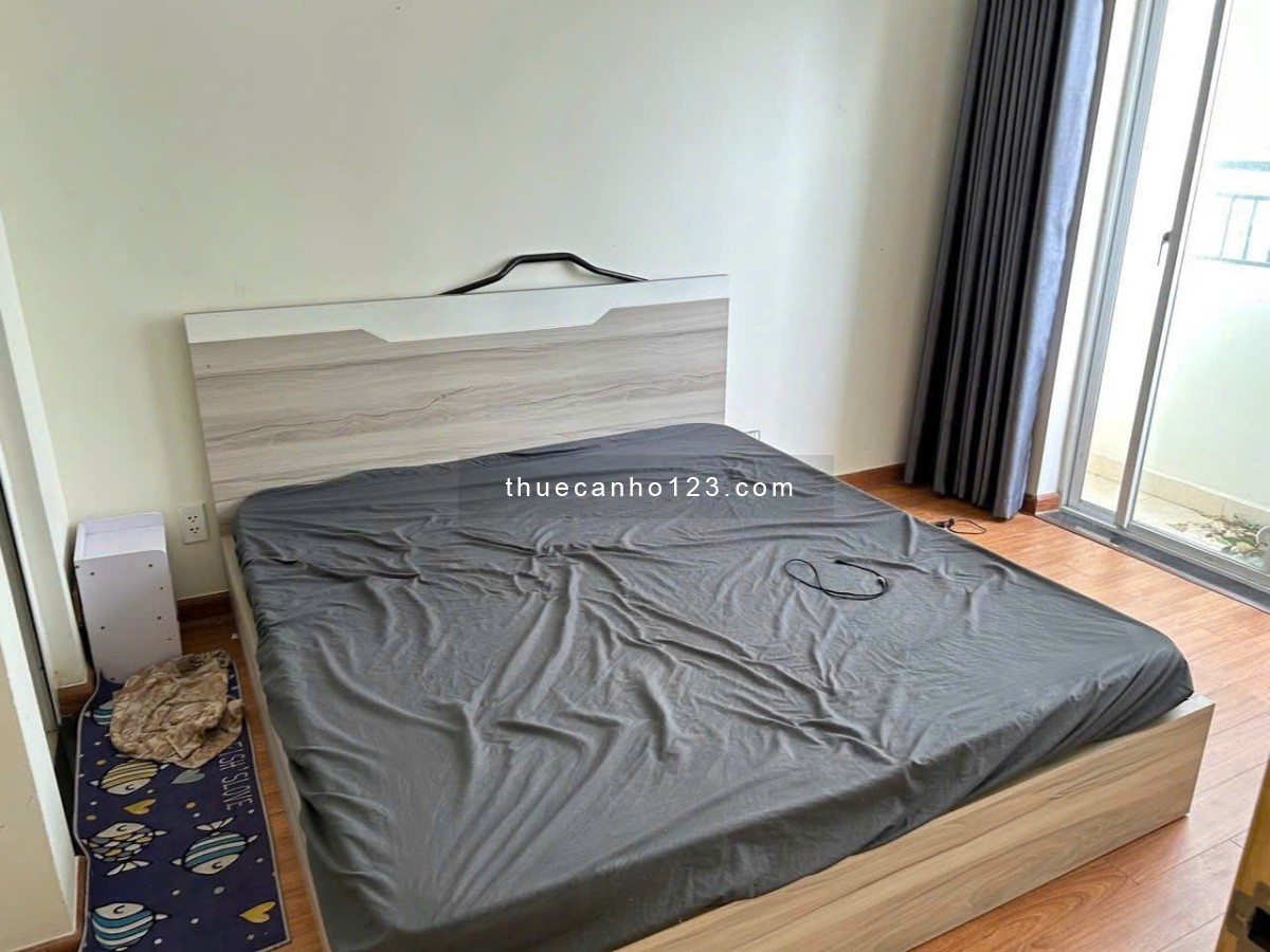 Cao ốc Phú NHuận, Hoàng Minh Giám, PN: 77m2, 2p ngủ, 12tr5/th