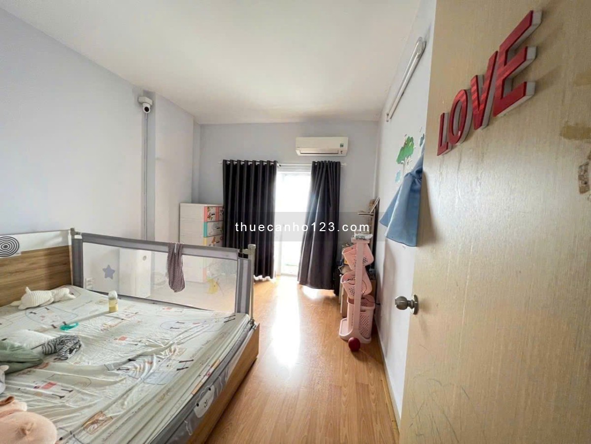 Cho thuê chung cư Phúc Yên 2, Tân Bình, 137m2, 3pn, 2wc, NT, 12tr/th