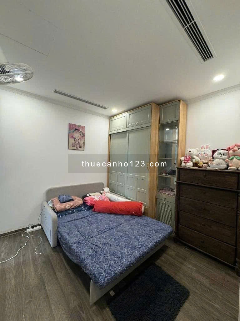 C/c Hà Đô, Nguyễn Văn Công, Gò Vấp: 75m2, 2p ngủ, WC, Nội thất, 12tr