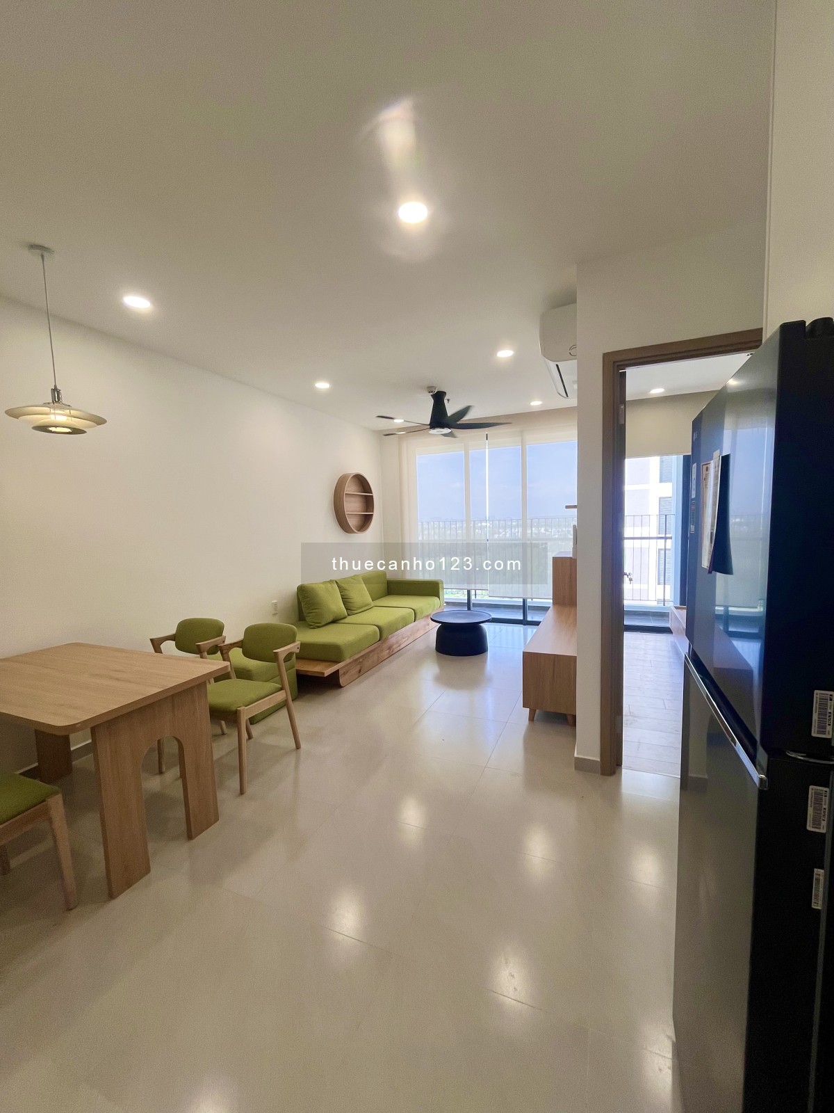 Căn hộ 2PN full nội thất sang xịn, mới 100%, decor chuẩn gu, chỉ 9 triệu/tháng. LH 0917 999 515