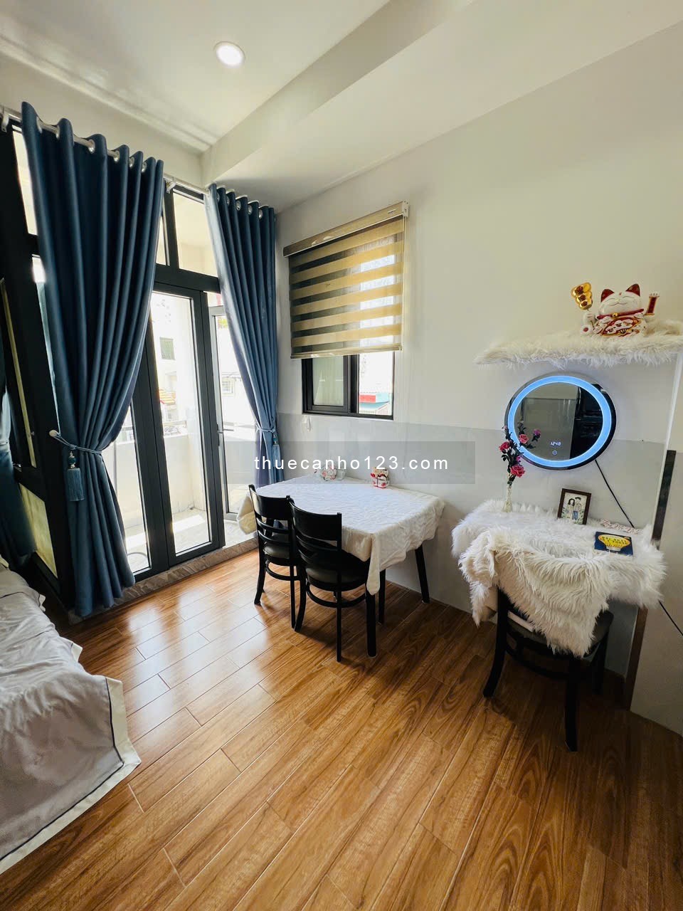 Cho thuê căn hộ Studio Ban công Q4 gần cầu Kênh Tẻ, ĐH Luật, ĐH Nguyễn Tất Thành, cầu Khánh Hội