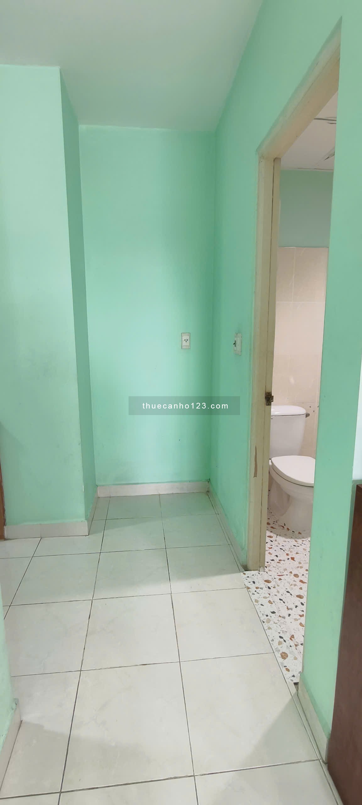 Cho Thuê căn hộ 60 m2 - 2 phòng ngủ - Nội thất cơ bản