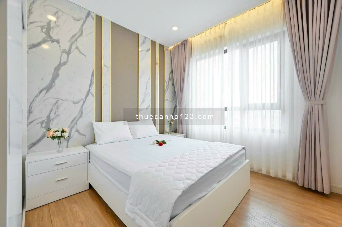 Cho thuê căn hộ Oriental Plaza, DT 80m2, 2PN, Full NT, giá 12tr/tháng.