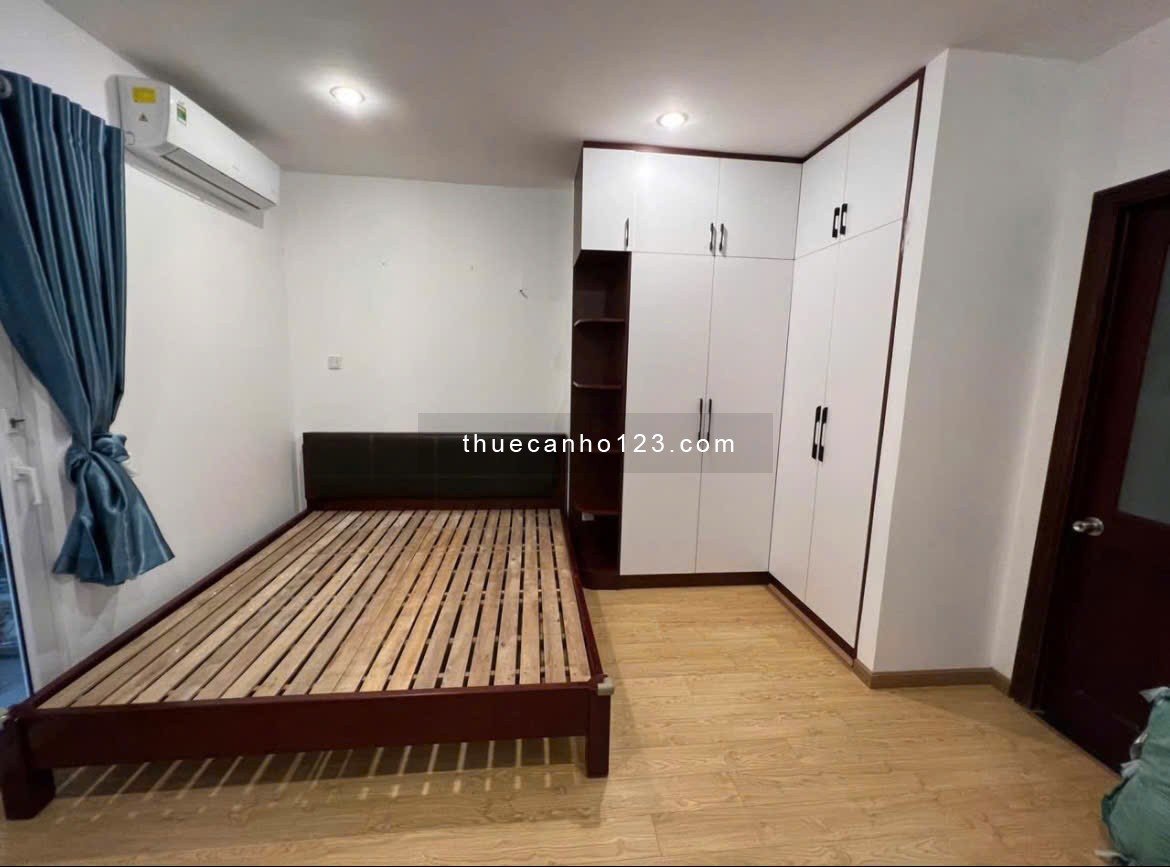 C/c Phúc Yên, Phan Huy Ích, P15, TB, Căn góc, 110m2, 3PN, 2WC, 11tr5/tháng.