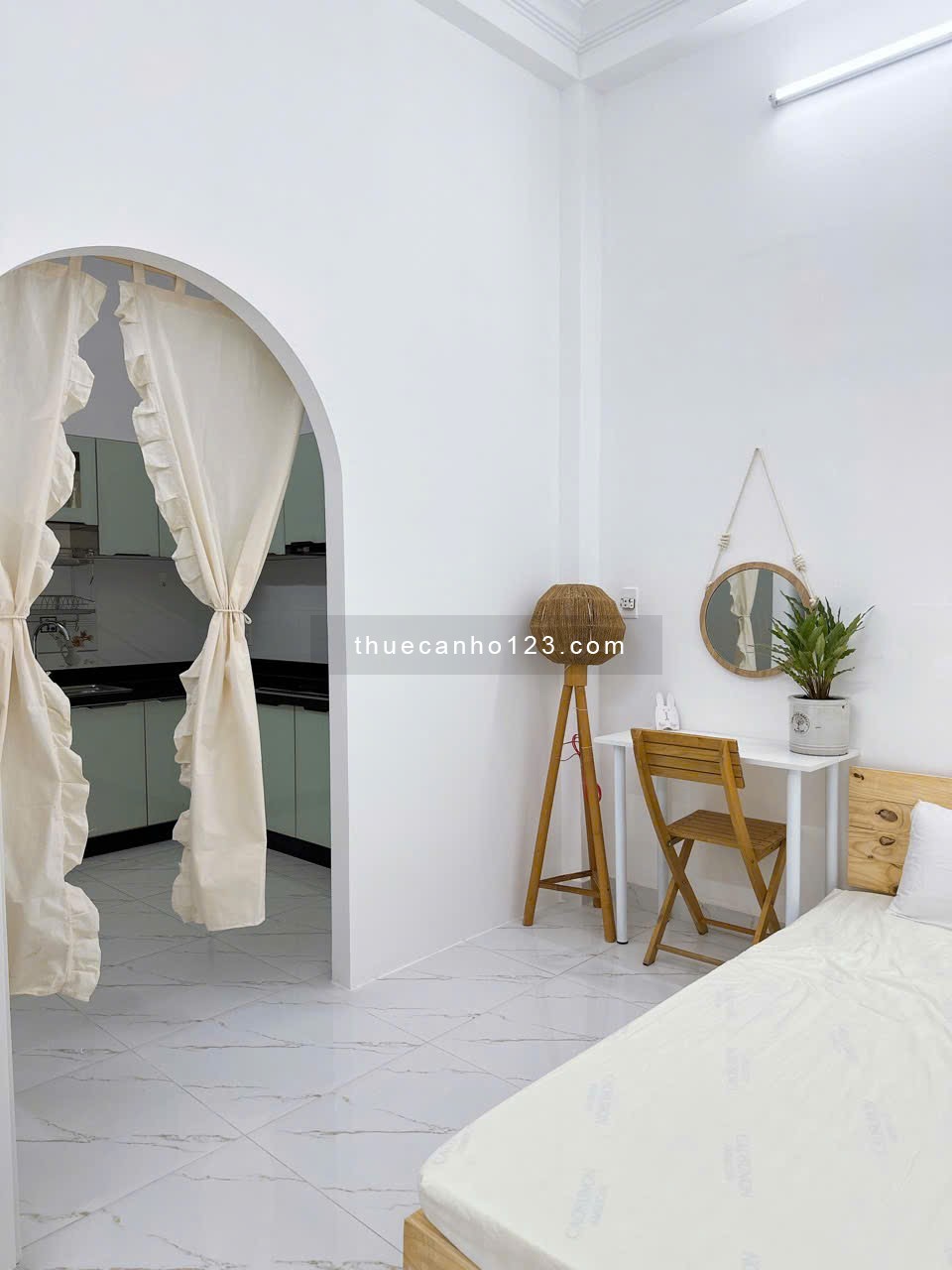 Cho Thuê Phòng 1PN Tách Bếp, Có Chỗ Để Xe Riêng, Gần Công Viên Gia Định, Sân Bay Tân Sơn Nhất