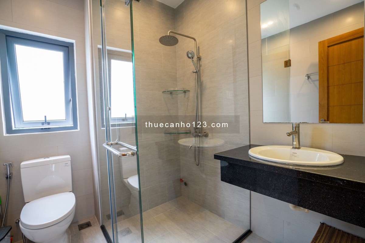 Căn hộ 1PN tách bếp ban công cho thuê Q1, ngay Pull Man gần Bùi Viện, Đề Thám, Cô Giang, ĐH Văn Lang