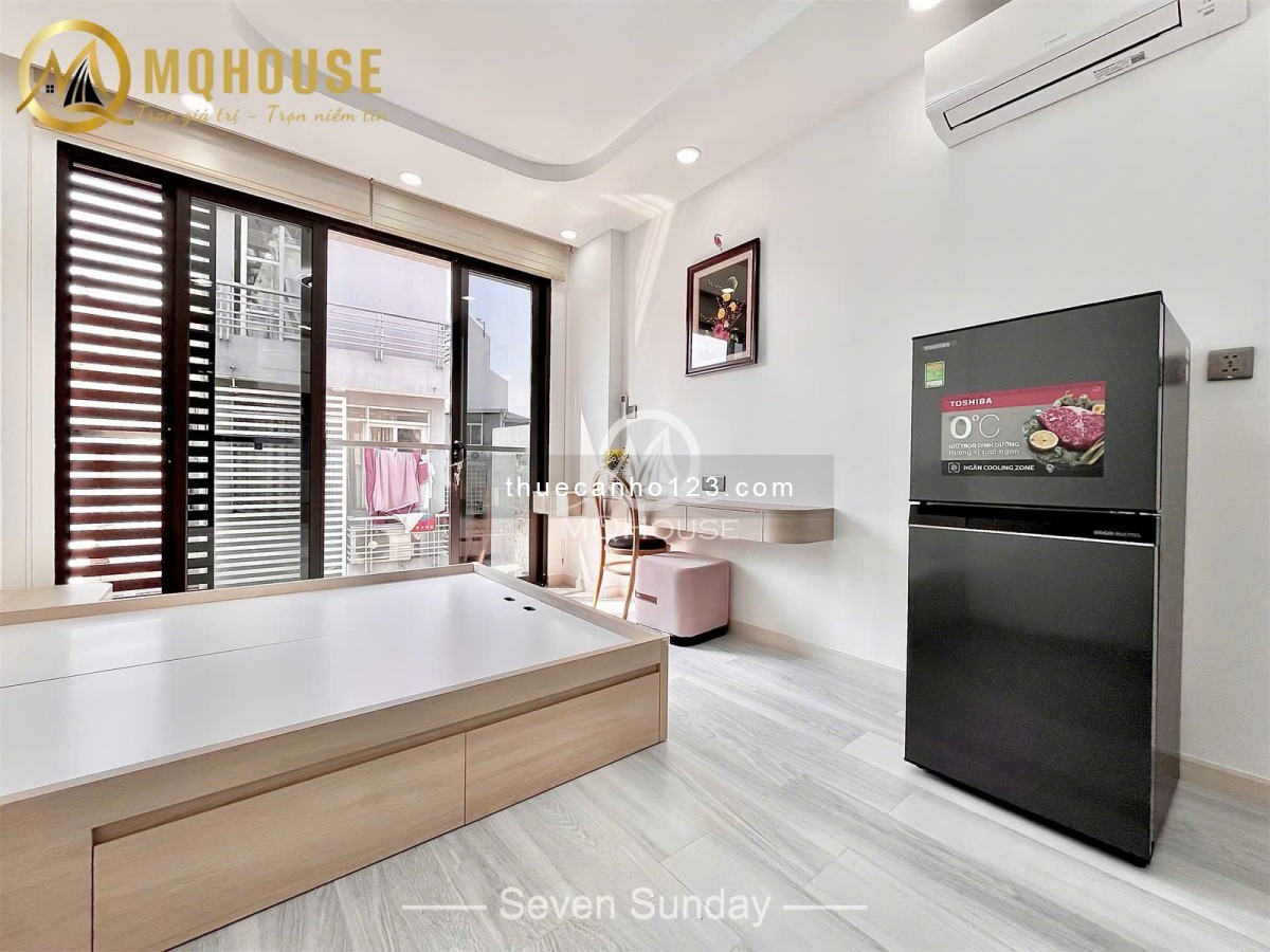 Căn hộ full nội thất cửa sổ lớn và ban công đón nắng ở Nguyễn Trọng Tuyển Phú Nhuận giáp Q3,Q1