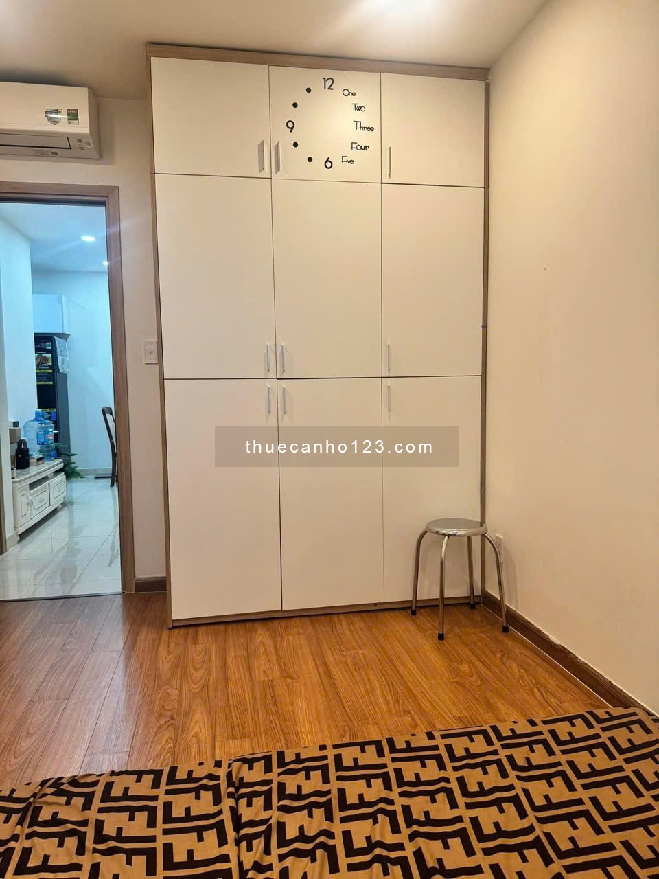 Chung cư Thuỷ Lợi, Nguyễn Xí, BT: 90m2, 3pn, 2wc, full nt 16tr/th