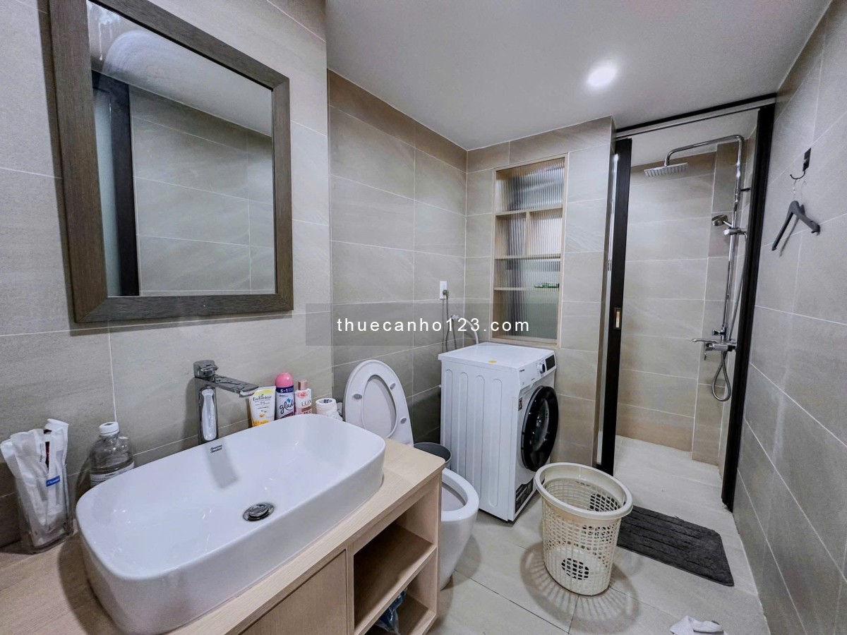 Cho thuê studio đẹp cửa sổ thoáng sạch sẽ full nội thất cao cấp gần Cầu Thị Nghè trung tâm Quận 1