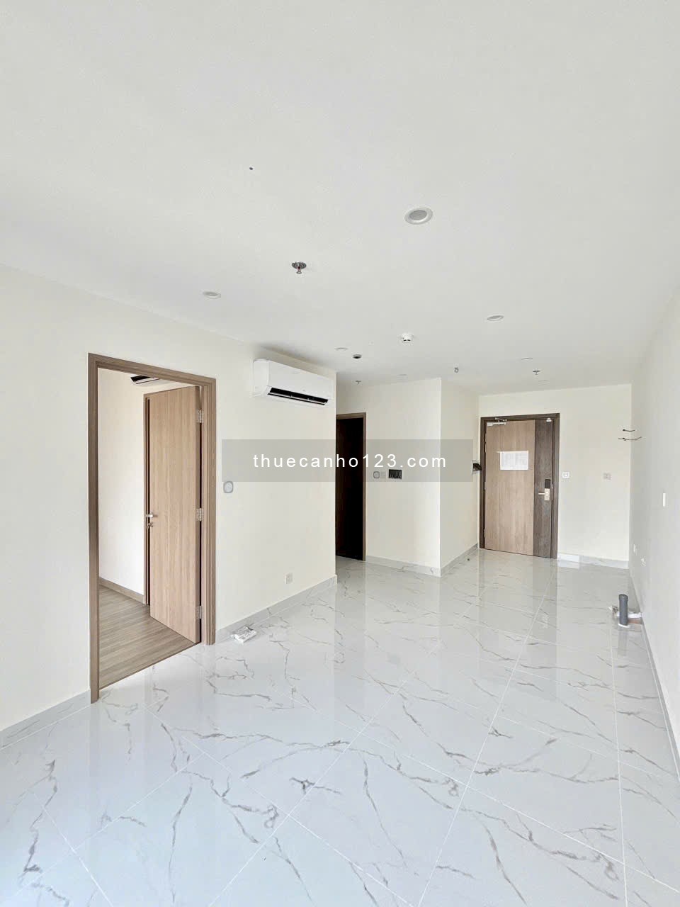 Cho Thuê Căn Hộ 2PN Vinhomes Grand Park Quận 9 Giá Tốt View Đẹp