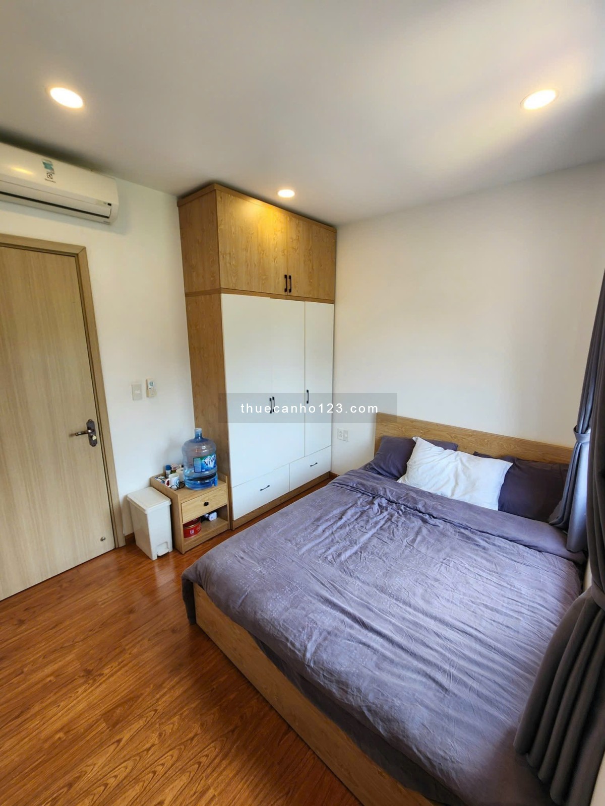 Trống Lại Căn Hộ 1PN Ban Công View Bờ Kè Trường Sa - Full NT Hiện Đại , Khu Dân Cư Yên Tĩnh