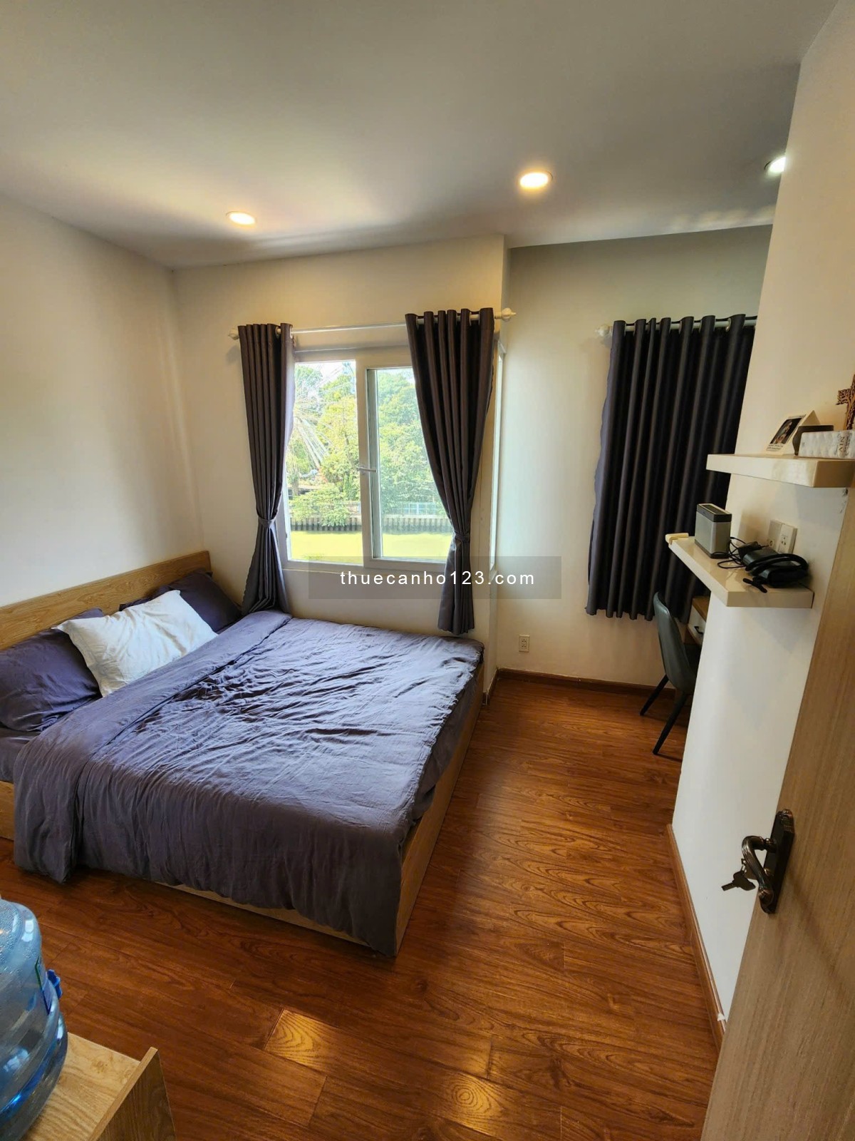 Trống Lại Căn Hộ 1PN Ban Công View Bờ Kè Trường Sa - Full NT Hiện Đại , Khu Dân Cư Yên Tĩnh