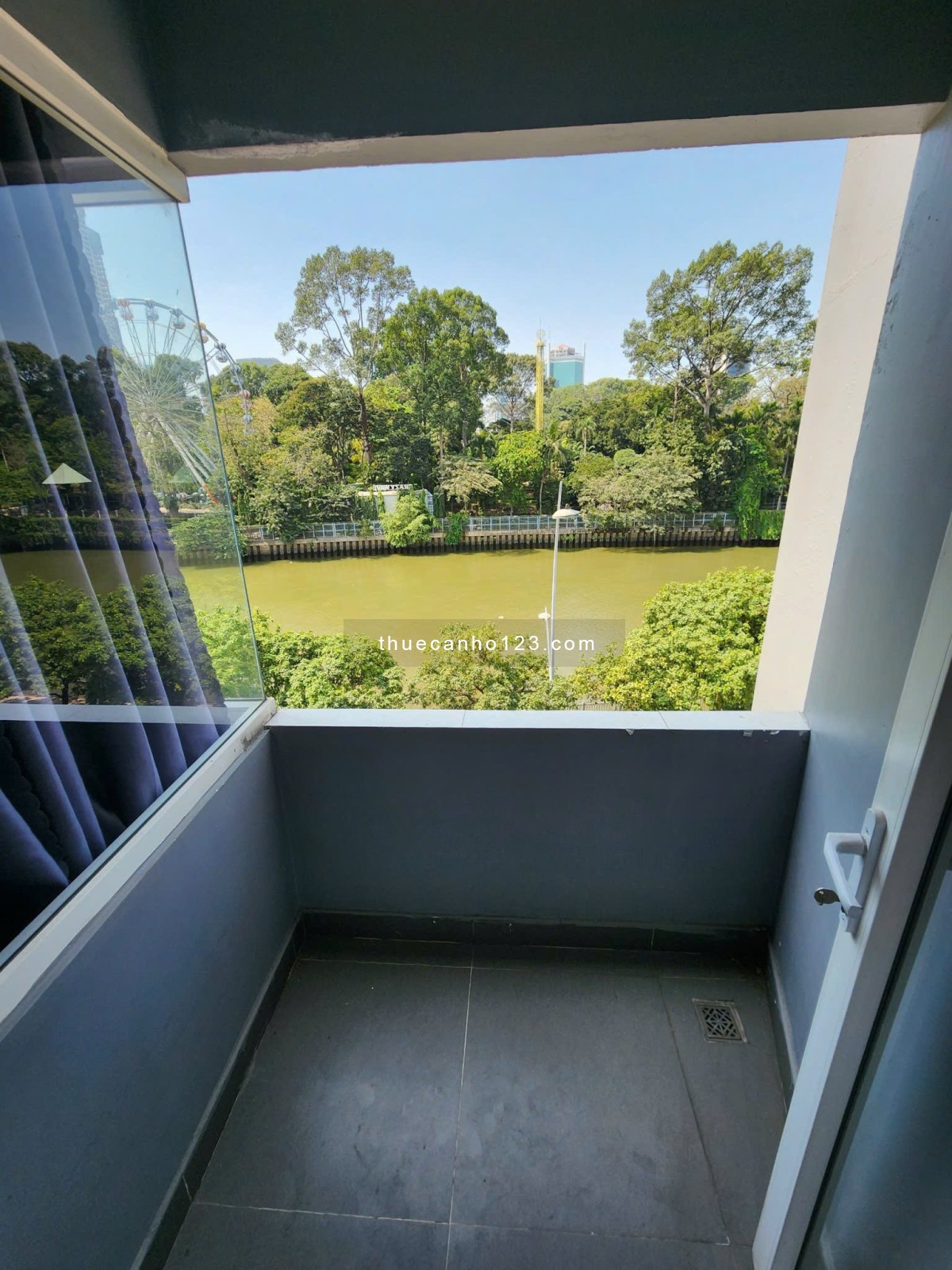 Trống Lại Căn Hộ 1PN Ban Công View Bờ Kè Trường Sa - Full NT Hiện Đại , Khu Dân Cư Yên Tĩnh