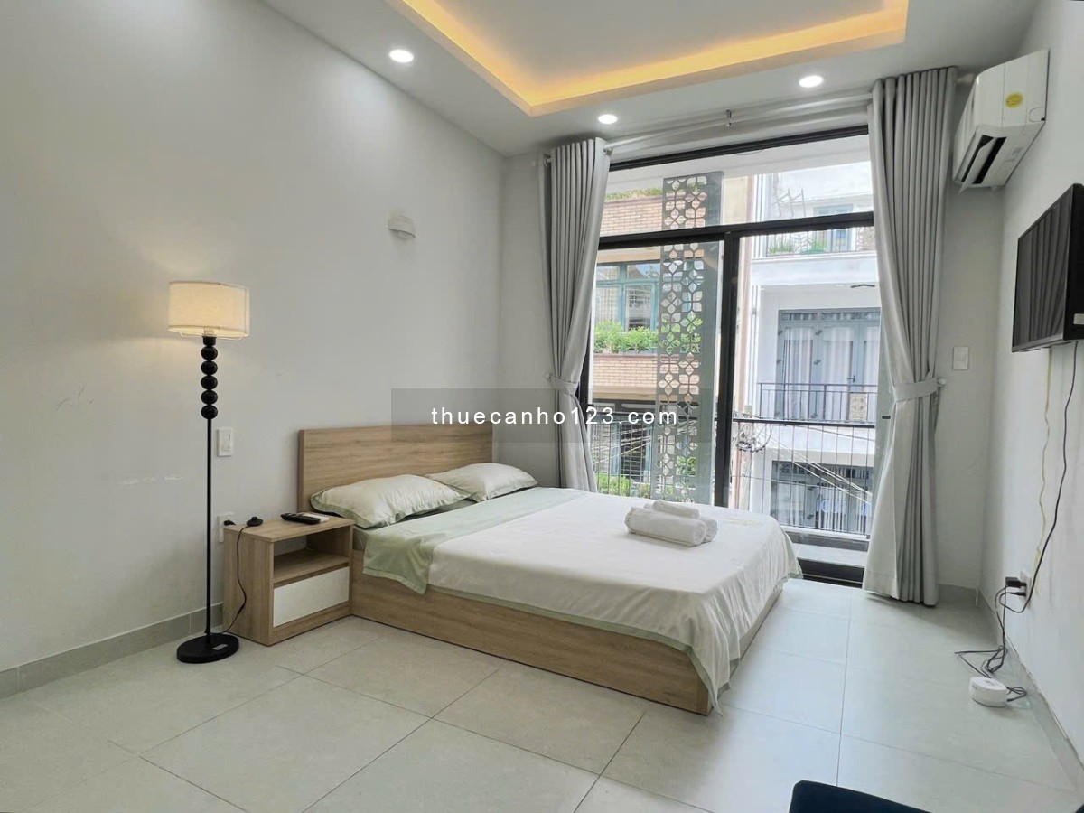 Cho thuê căn hộ studio ban công, bếp riêng Q1 gần CV 23/9, Nguyễn Khắc Nhu, Bùi Viện, CĐ Cao Thắng