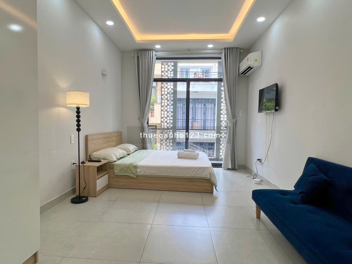 Cho thuê căn hộ studio ban công, bếp riêng Q1 gần CV 23/9, Nguyễn Khắc Nhu, Bùi Viện, CĐ Cao Thắng