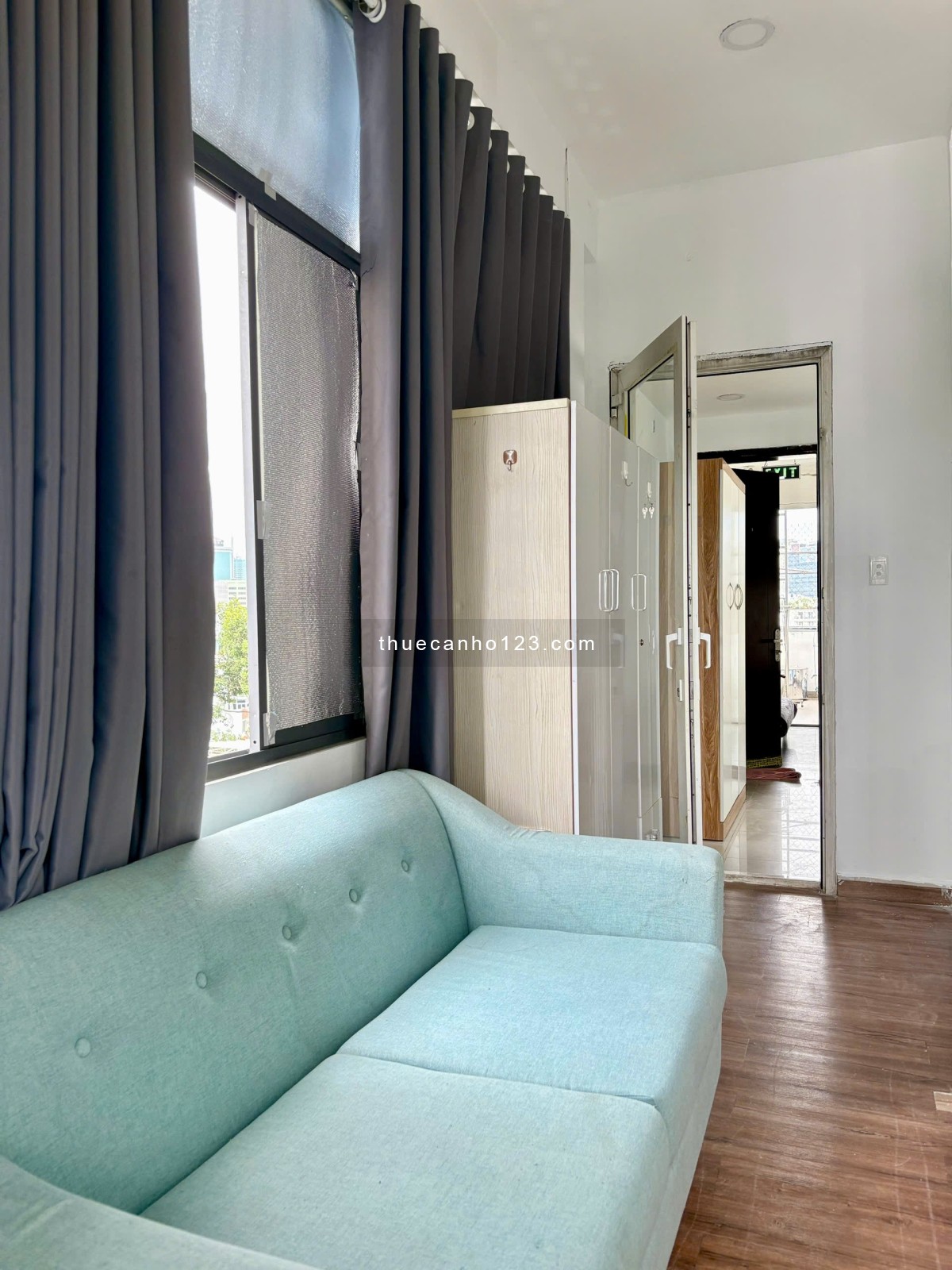 Căn hộ 1PN ban công lớn - tách bếp - máy giặt riêng Trần Quang Khải quận 1.