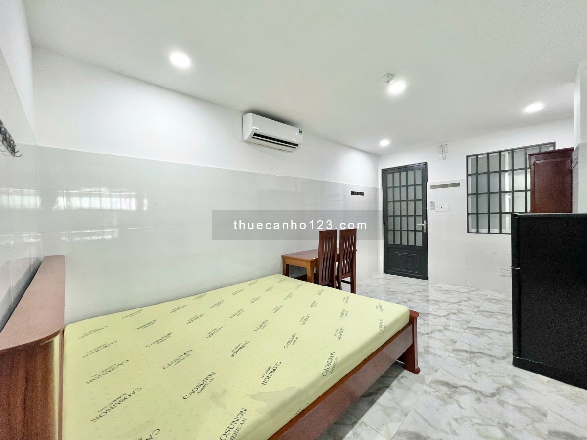 Nguyễn Thị Tần quận 8 - phòng mới, nội thất mới, giá siêu hời.