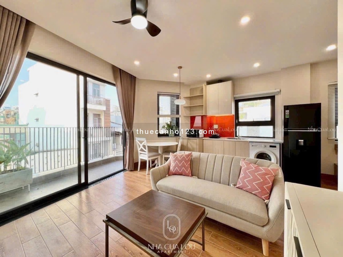 Lâu Rồi Mới Trống Lại Căn 1PN Ban Công Đẹp Mê Li - Full NT Cao Cấp, Nhiều Tiện Ích Xung Quanh