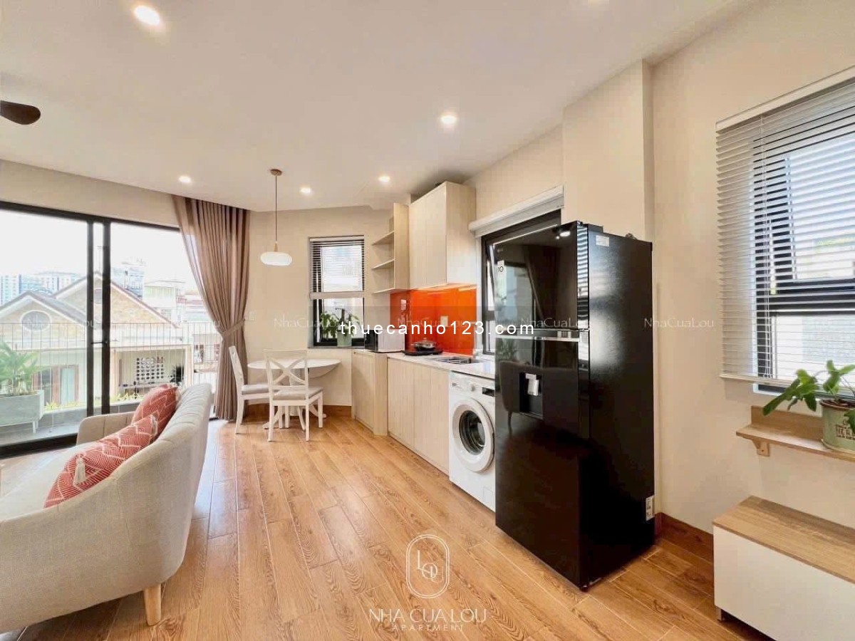 Lâu Rồi Mới Trống Lại Căn 1PN Ban Công Đẹp Mê Li - Full NT Cao Cấp, Nhiều Tiện Ích Xung Quanh