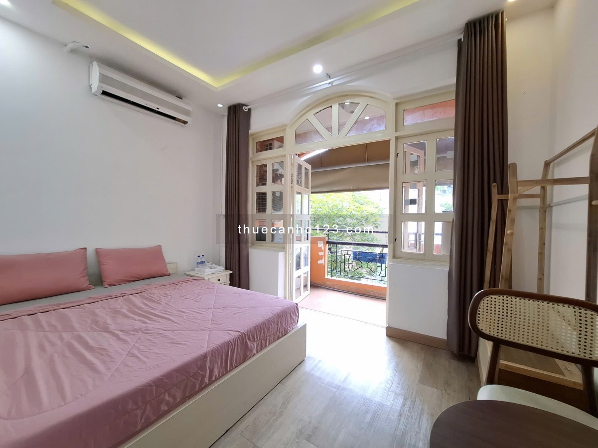 Phòng ban công full nội thất khu Tân Định ngay Quận 3 — Quận 1